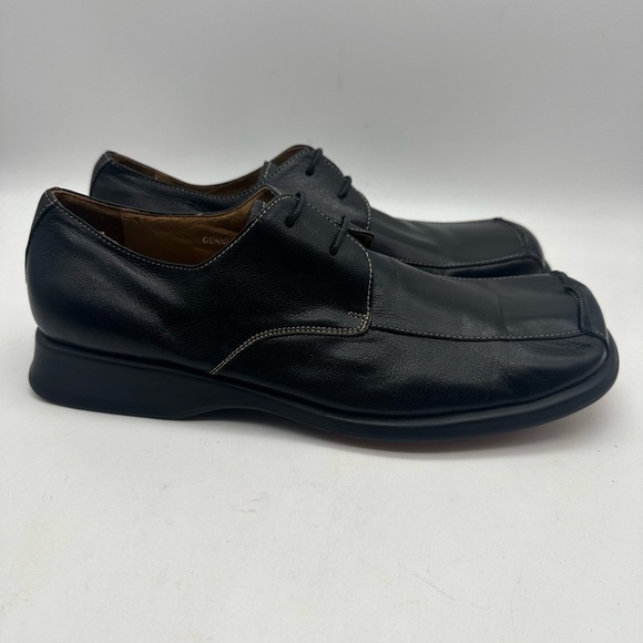 NEW Steve Madden Gunner Black Leather Square Toe Shoes Mismatch Sz R 10 / L 9.5 - Picture 2 of 10